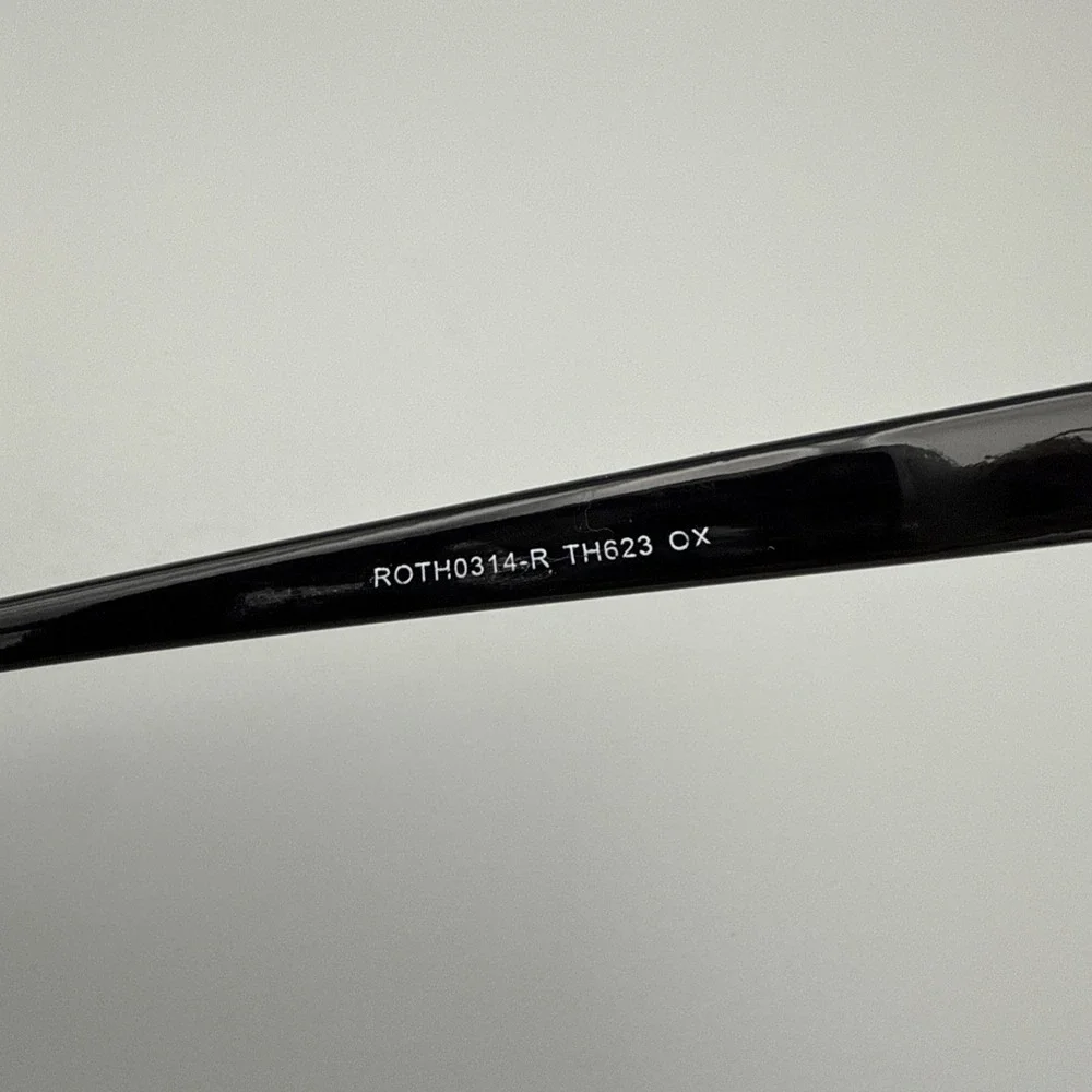 Tahari black cat